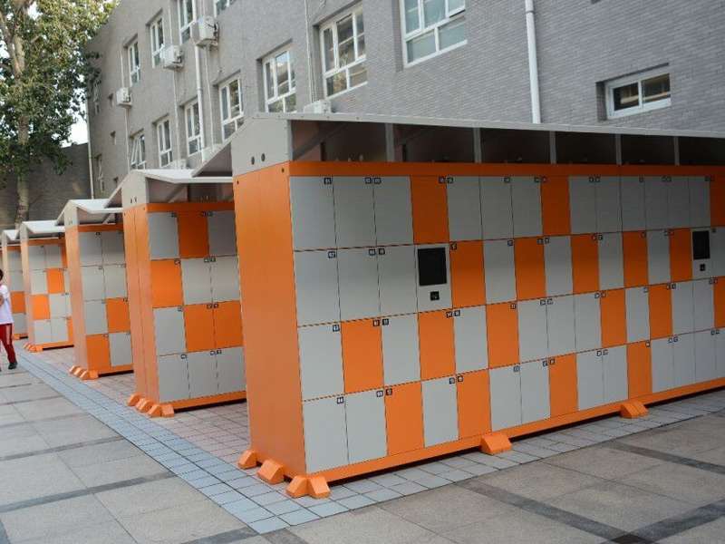 某小學(xué)智能書包柜